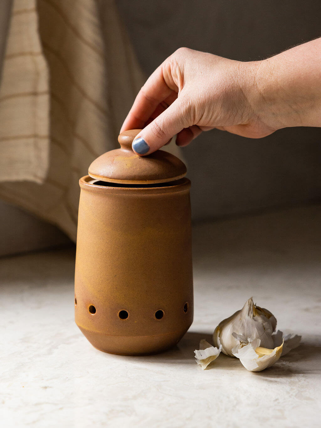 Garlic Keeper Campfire Pottery