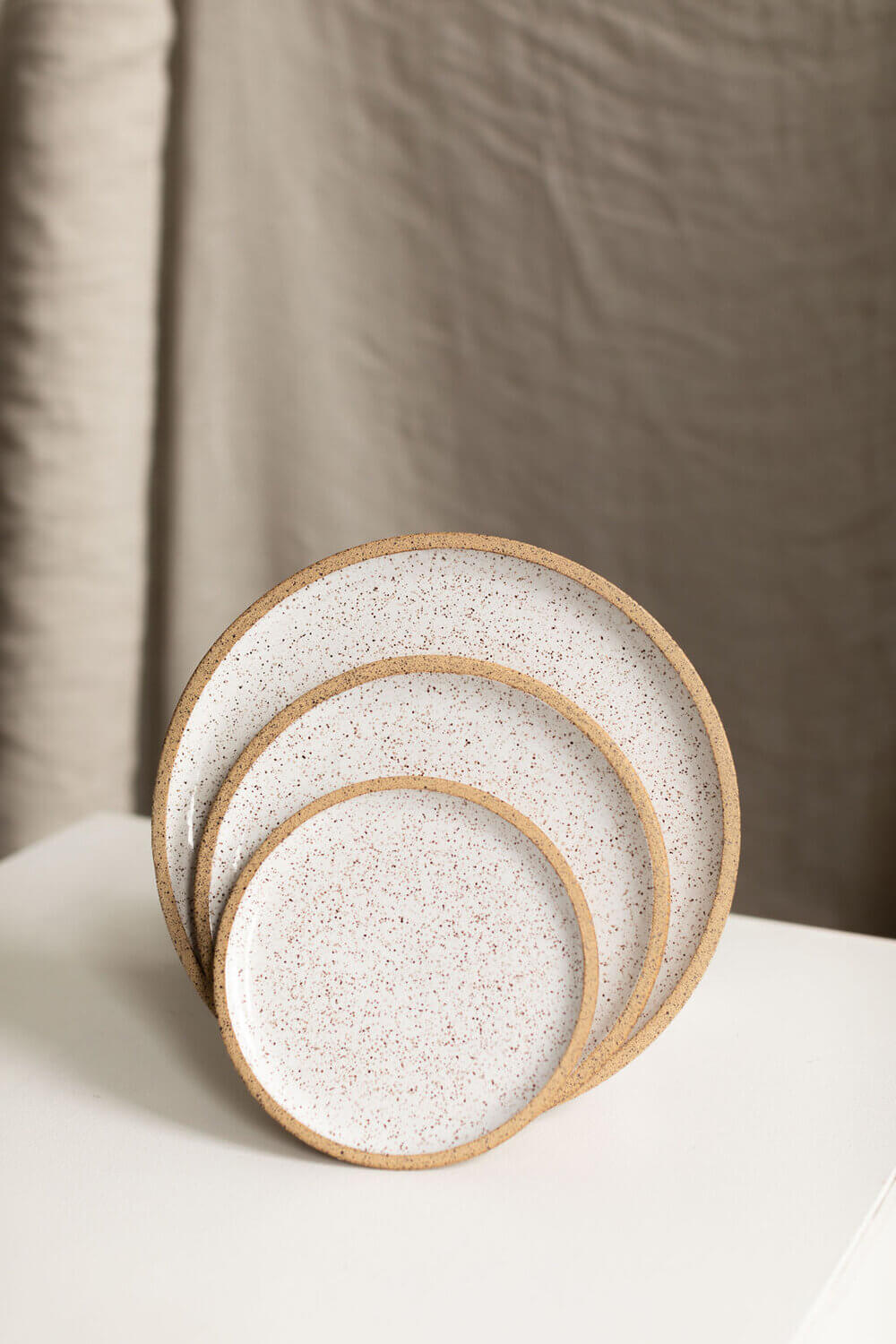 Classic Sandstone Dinner Plate